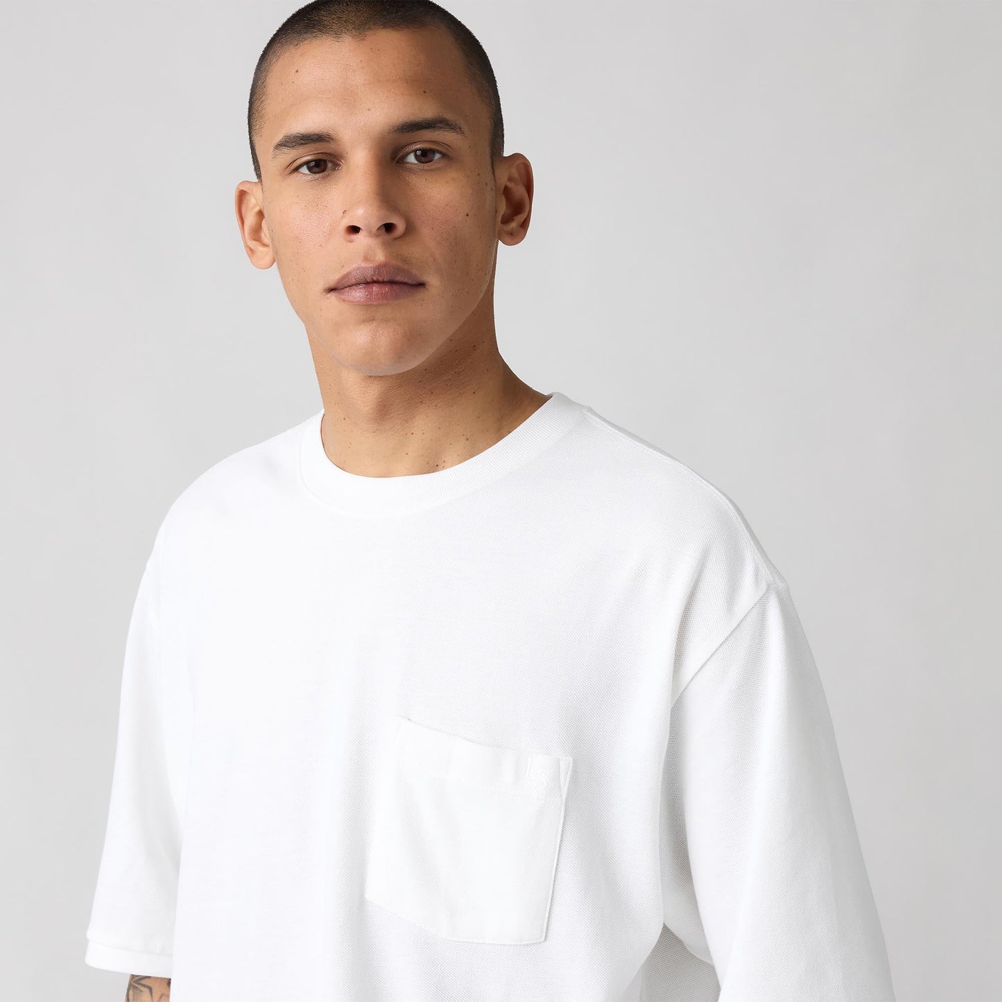 Levi's® Men's Half-Sleeve Pique T-Shirt
