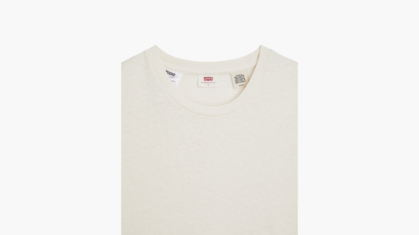 Levi's® Women's Classic Fit T-Shirt