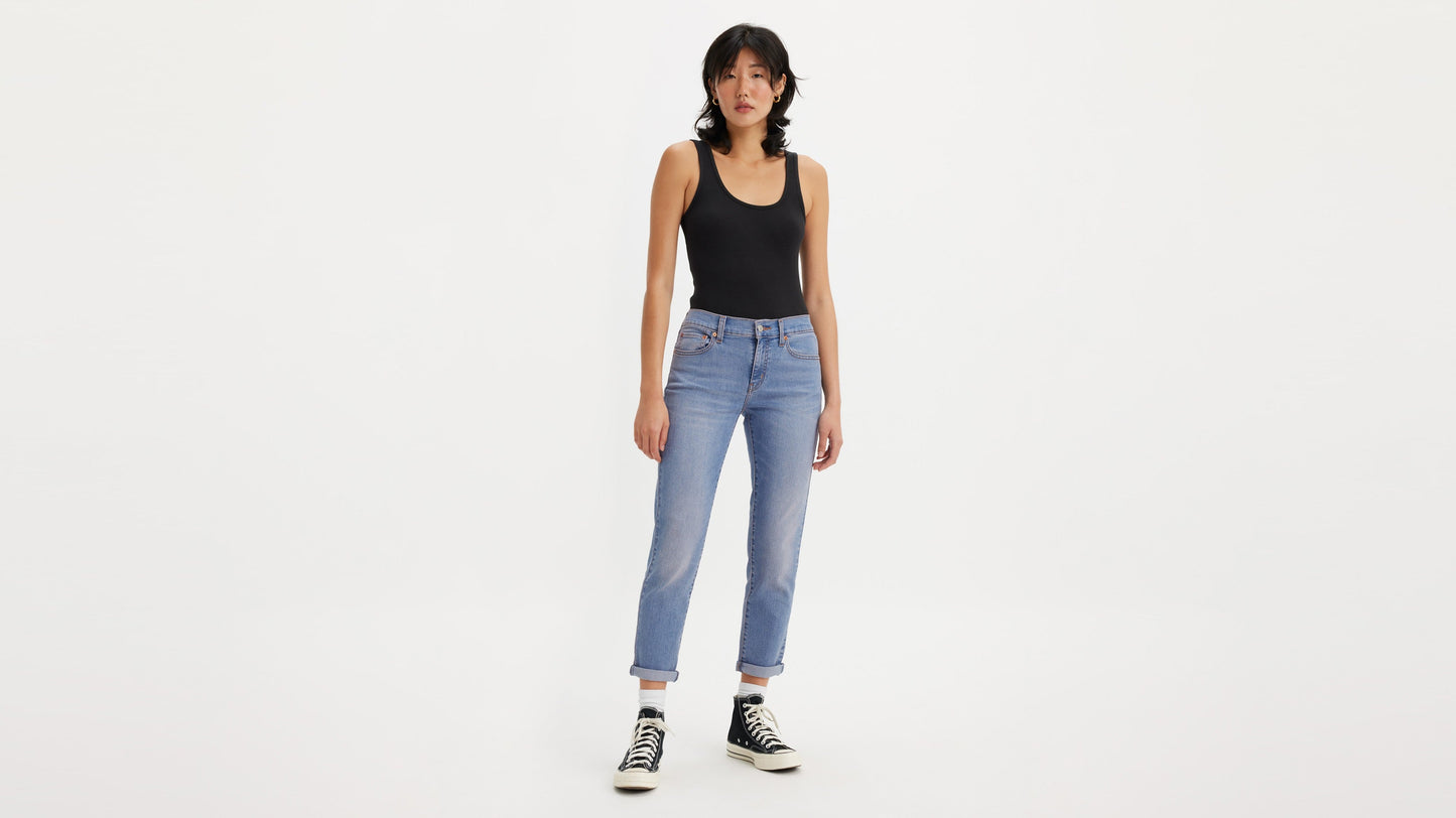 Levi's® Women's Mid-Rise Boyfriend Jeans