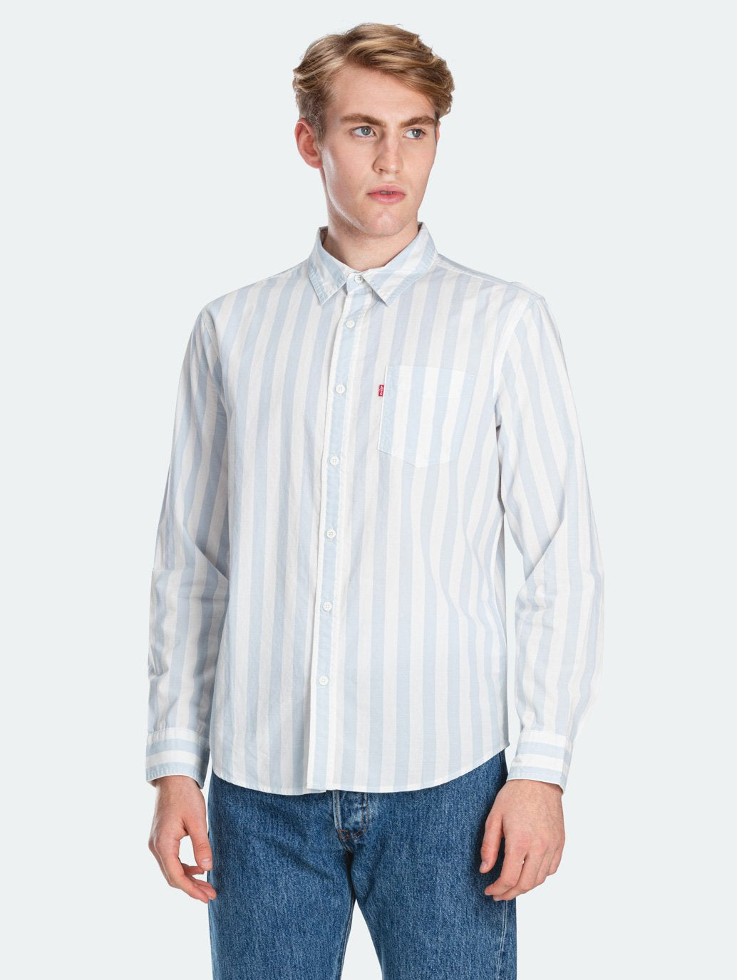 Levi's® Men's Classic Pocket Standard Fit Shirt